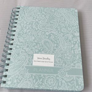 Vera Bradley non dated large spiral planner